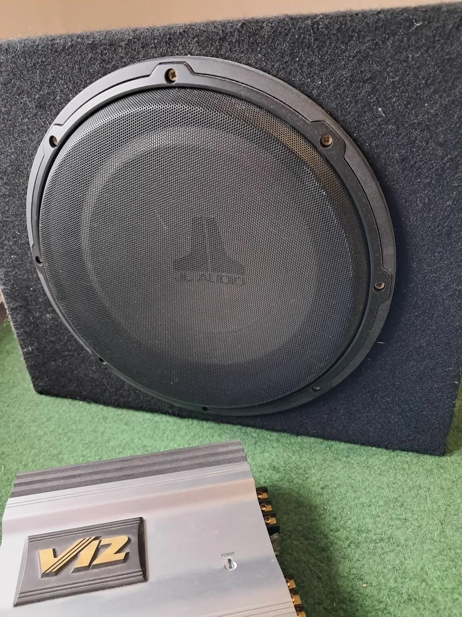 Power amp and base bin for car stereo - Image 1