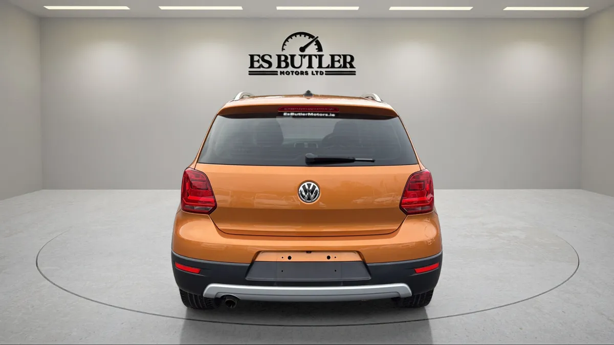 162 VW Polo Cross 1.2L AUTO ONLY 53,000KMS - Image 4