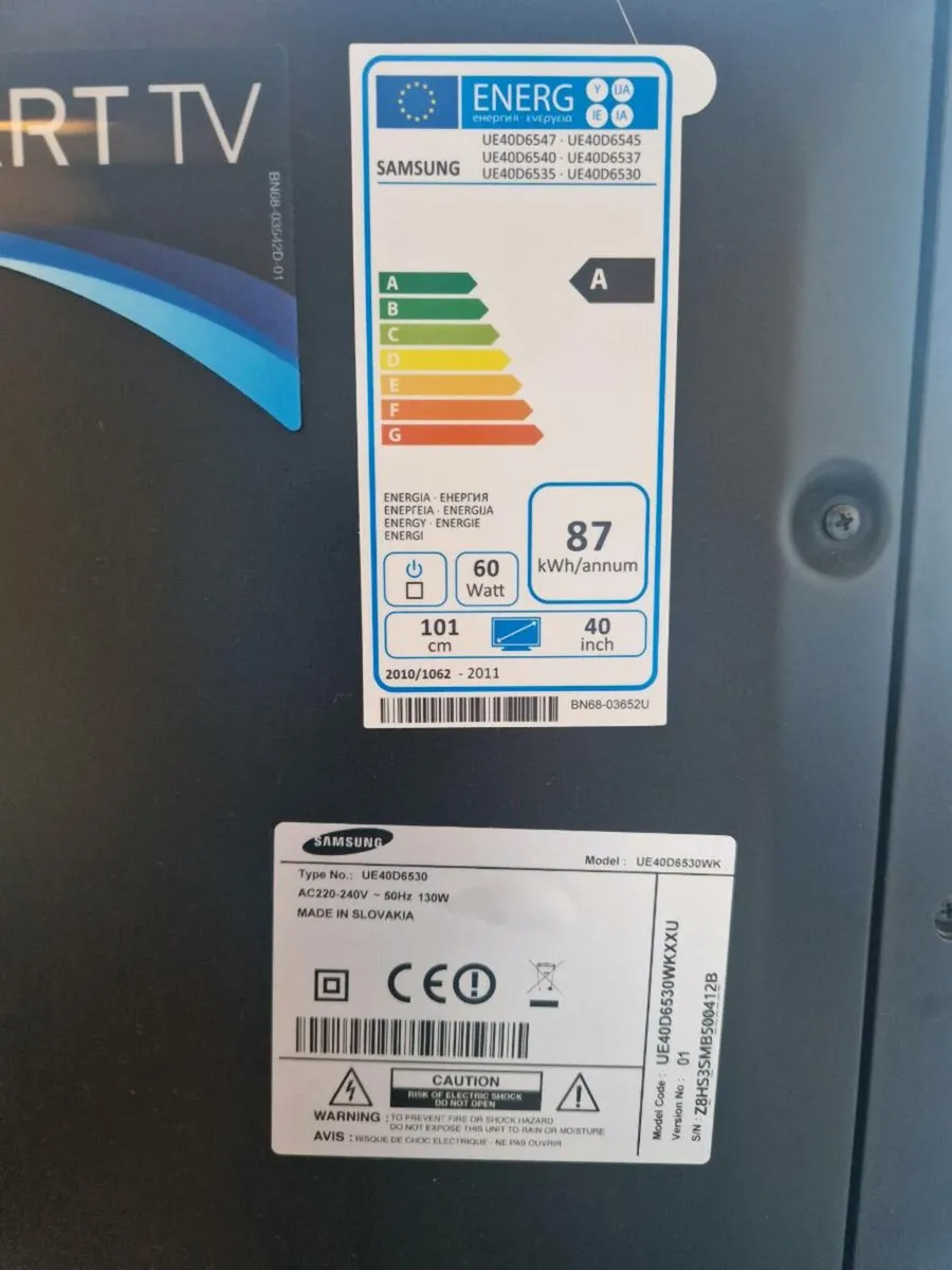 40" Samsung Smart TV - Image 3