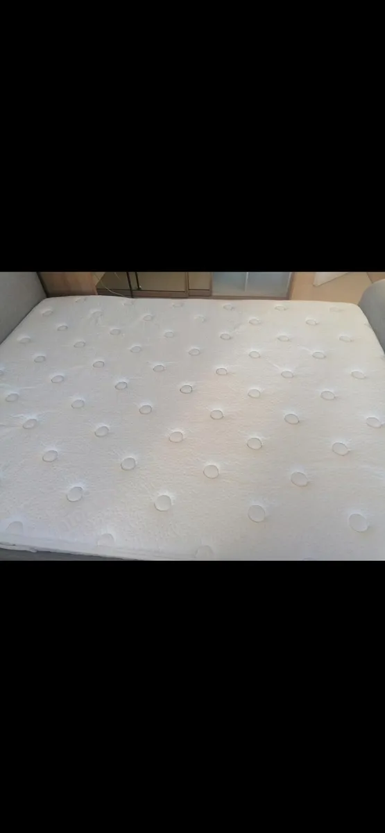 kings size bed with king size mattress - Image 2