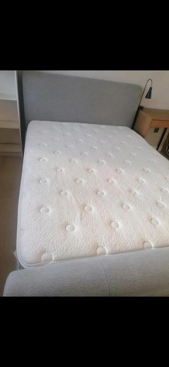 kings size bed with king size mattress - Image 4