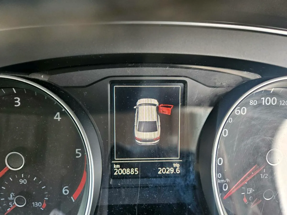 2016 Volkswagen Passat Highline(or Swap for Golf ) - Image 4