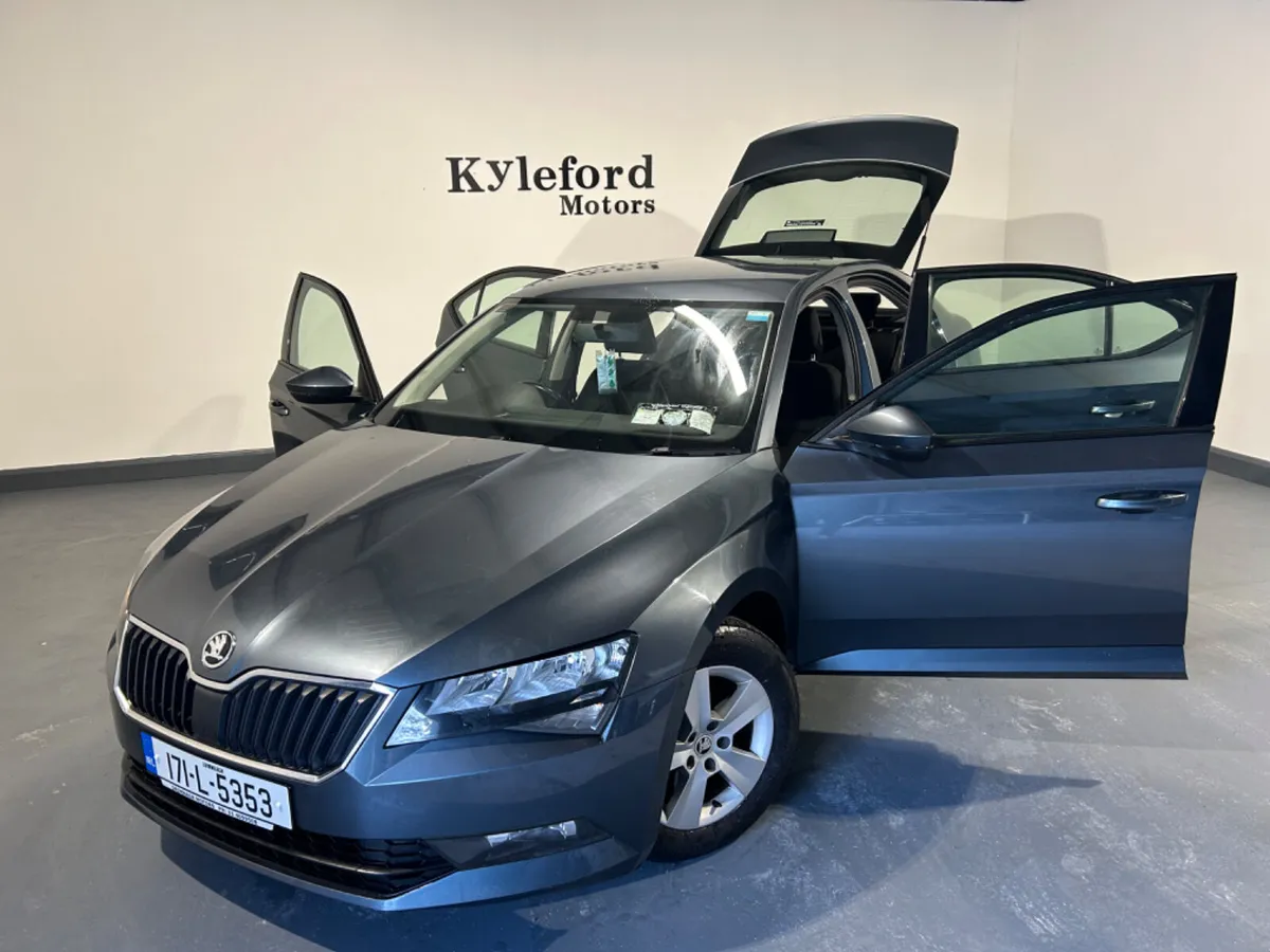 Skoda Superb 2017 (Automatic) - Image 3
