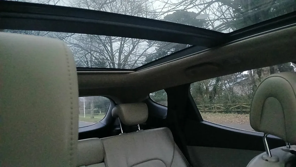 Hyundai Santa Fe 2013 - Image 4