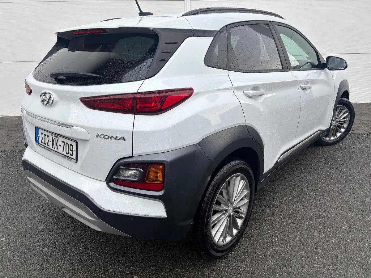 2020 HYUNDAI KONA EXECUTIVE 1.0i FSH LOW KMS NCT - Image 3