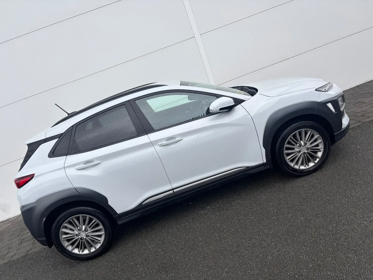2020 HYUNDAI KONA EXECUTIVE 1.0i FSH LOW KMS NCT - Image 4