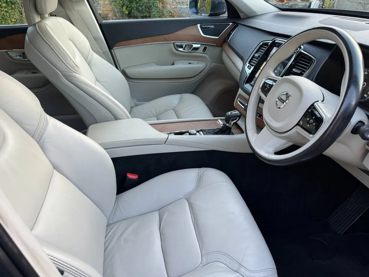 2017 Volvo XC90 2.0 D5 AWD 1 Owner - Image 4