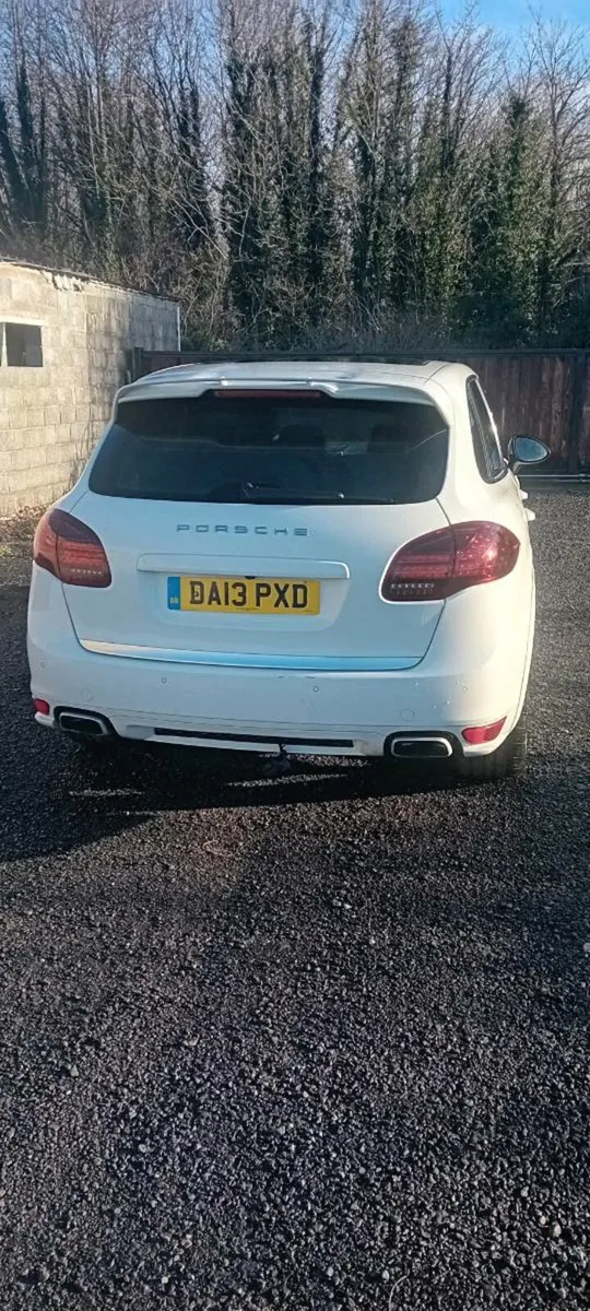 Porsche Cayenne - Image 3