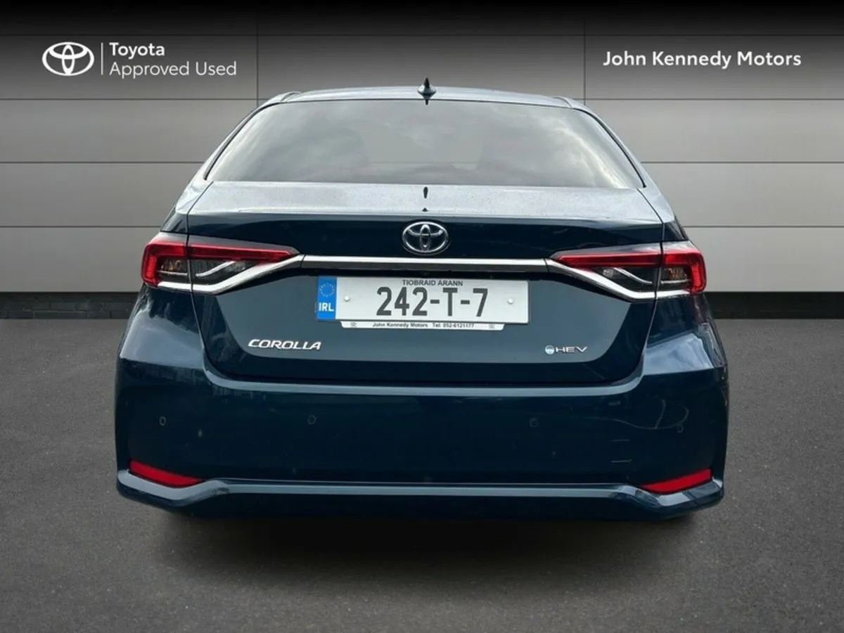 Toyota Corolla SALOON SOL - Image 4