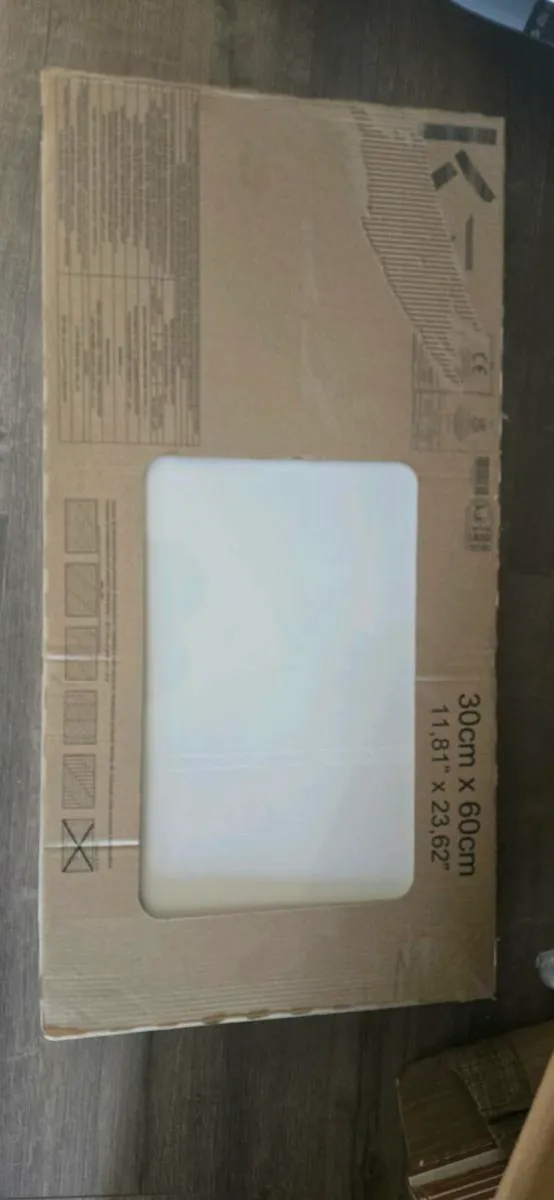 40x Plain White bathroom tiles 30cm x 60cm - Image 2