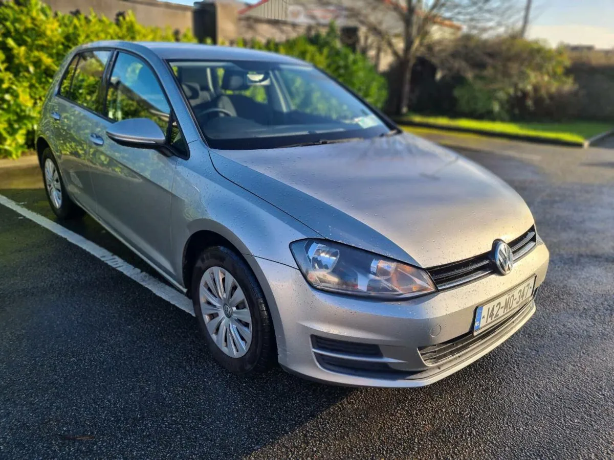 142 VW GOLF 1.2 PETROL - Image 1