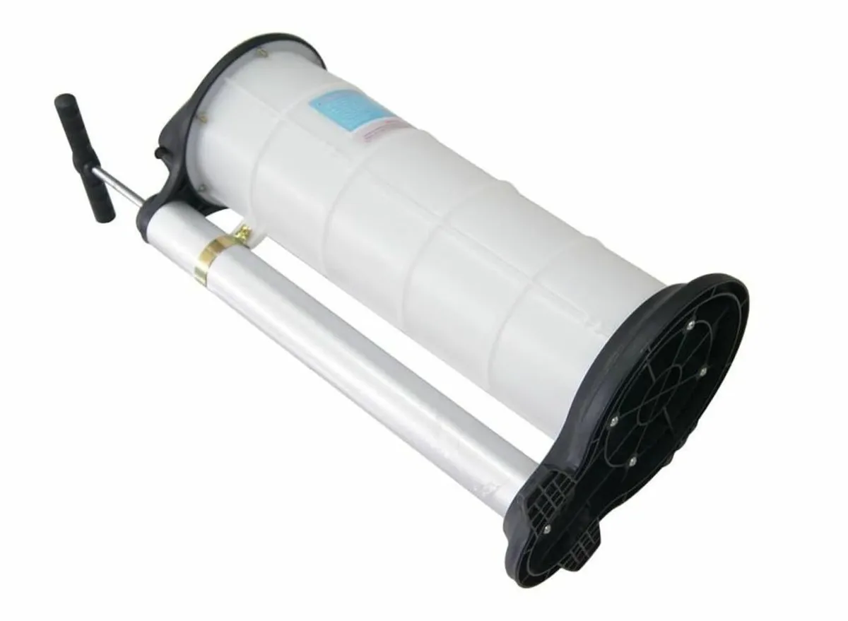 KATSU 9 Litre Manual Vacuum Oil Pump - Image 3