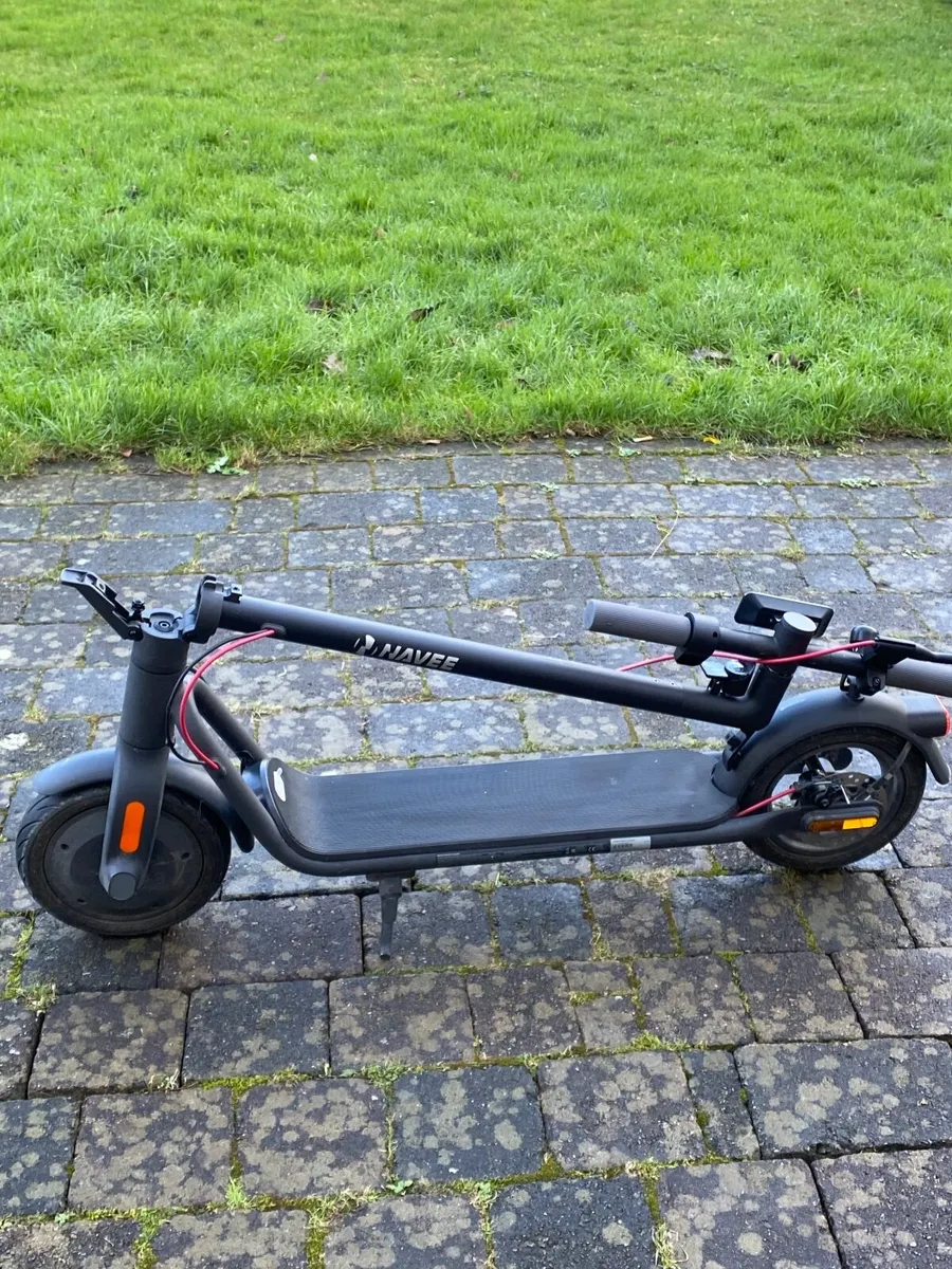 E-scooter - Image 1