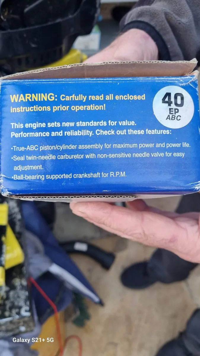 Toy petrol engine - Image 2