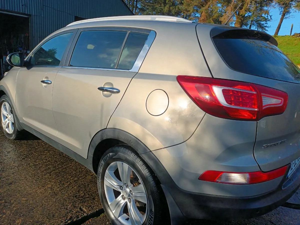 Kia Sportage 1.7D EX MT 5DR 1.7 DSL - Image 4