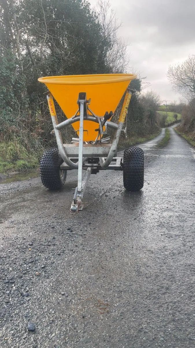 Quad shaker - Image 1