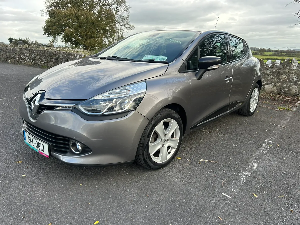 Renault Clio - Image 2