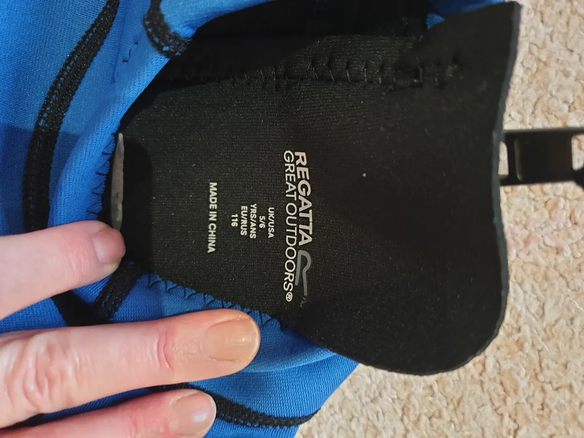 Regatta Wet suit 5-6 yrs NEW - Image 2