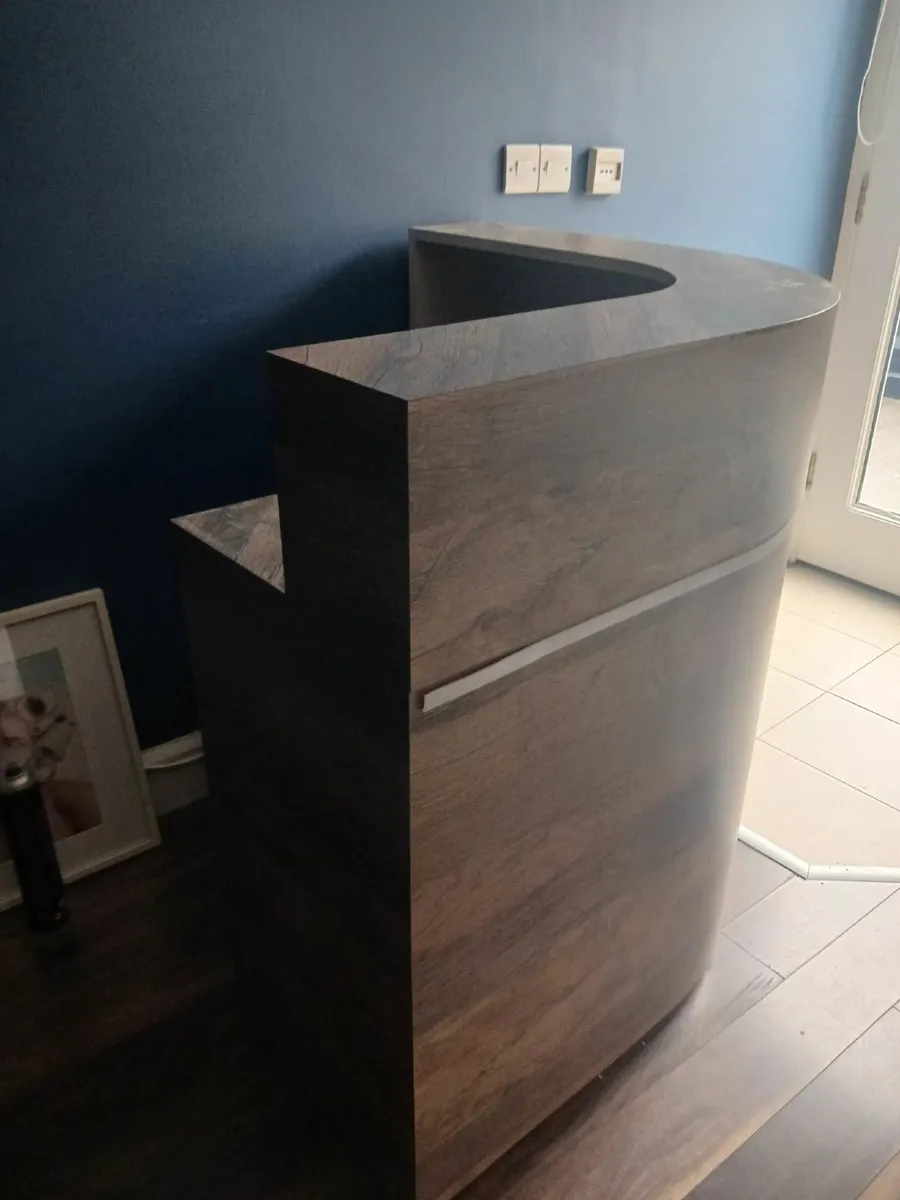 Hair Salon Equipment - Image 1