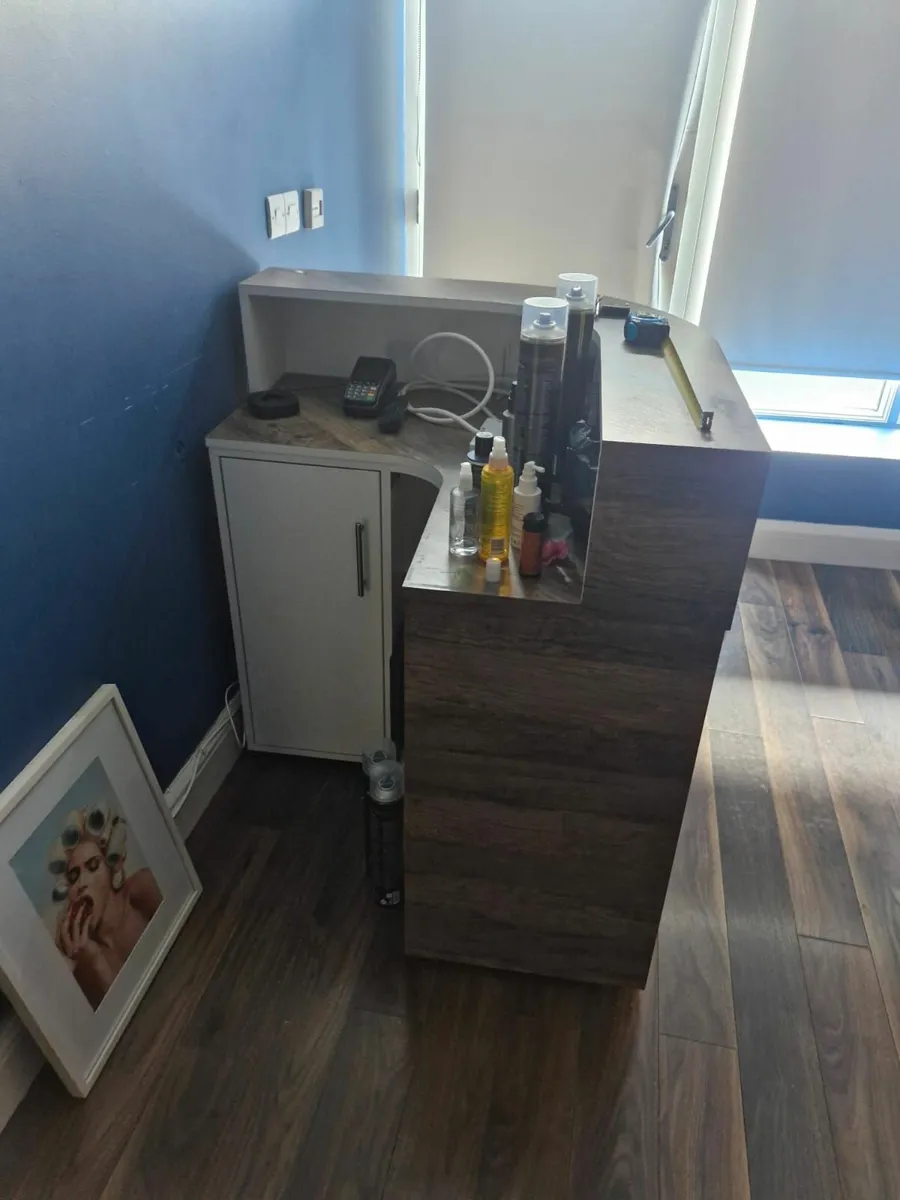 Hair Salon Equipment - Image 4