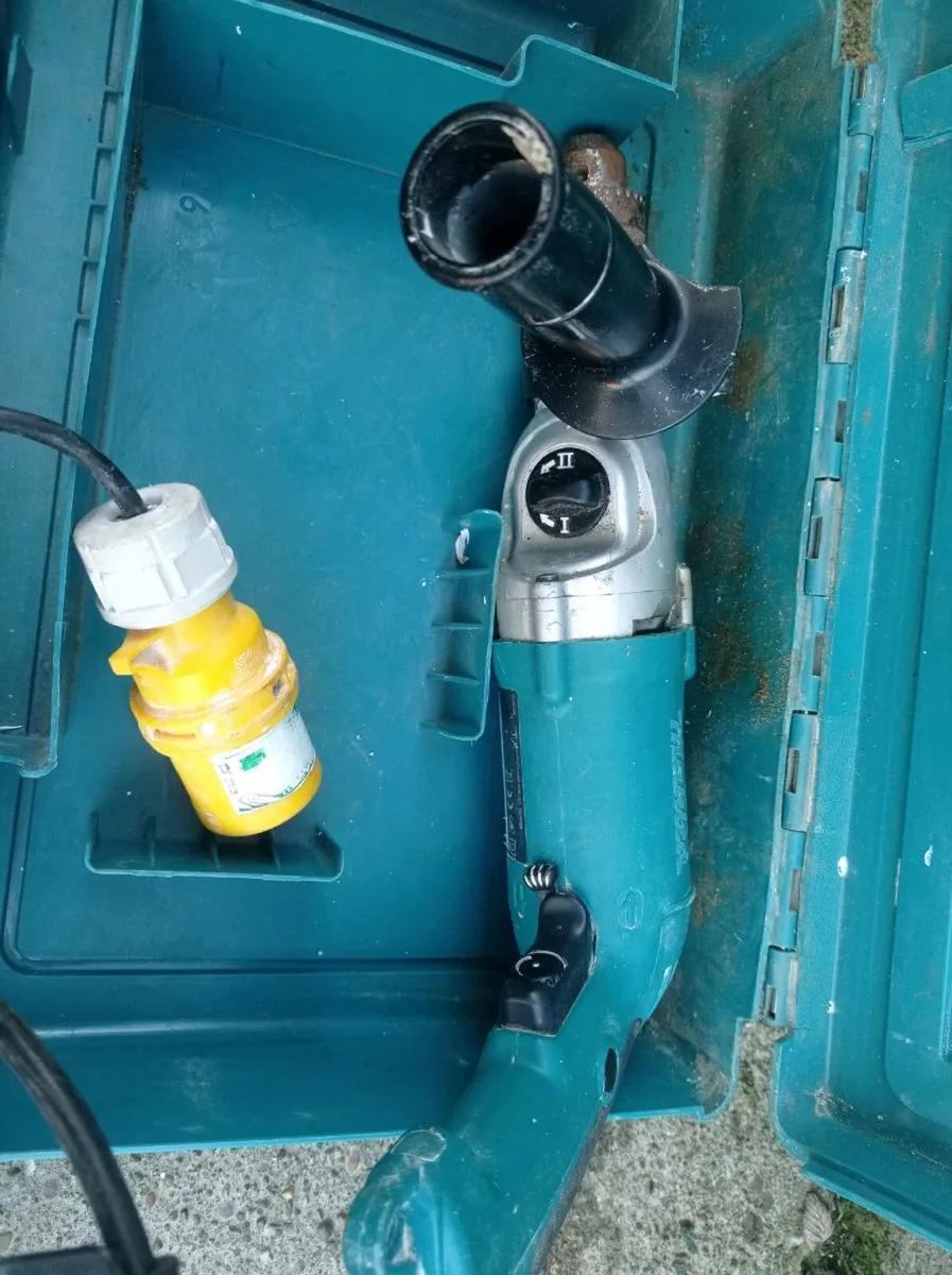 Makita Steel/Concrete Drill - Image 2