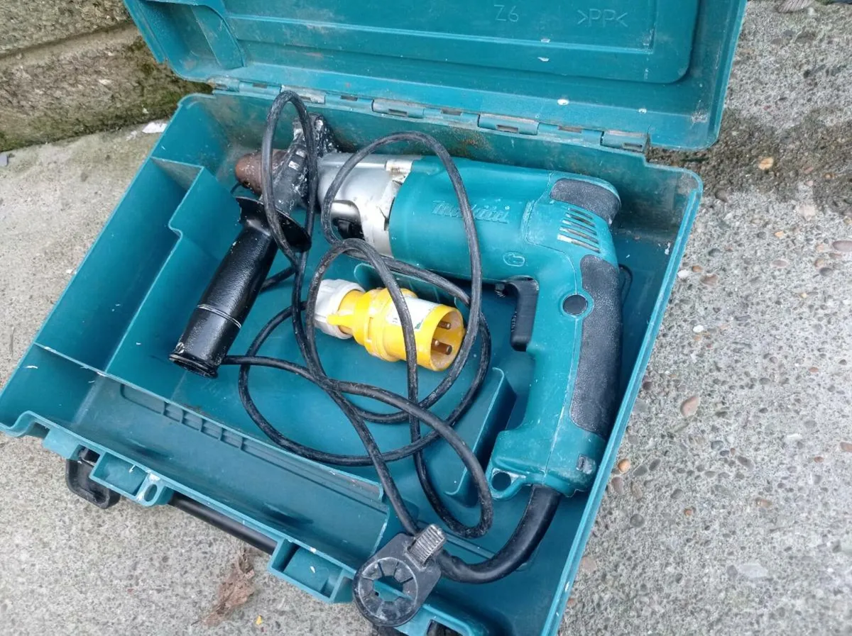 Makita Steel/Concrete Drill - Image 3