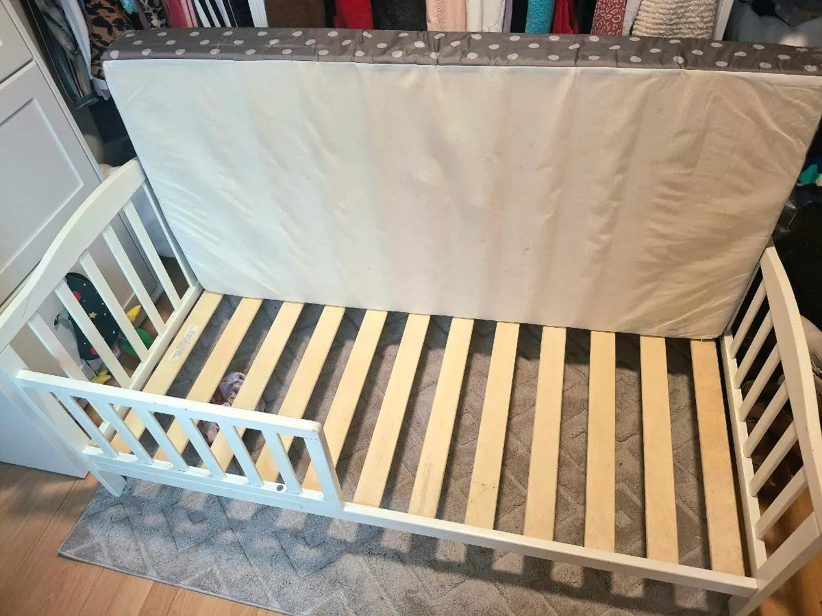 FREE White toddler bed and mattress - Image 2