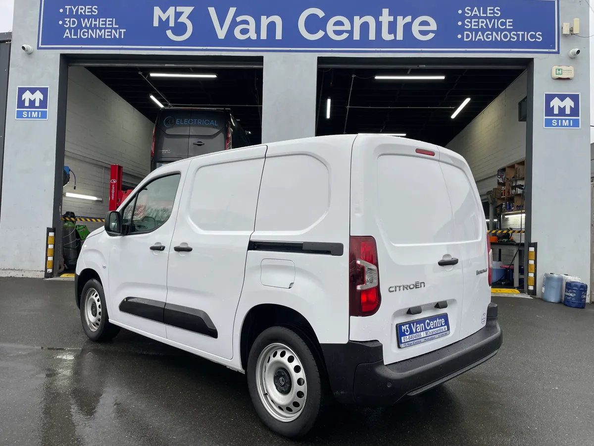 2024 CITROEN BERLINGO ENTERPRISE B-HDI - Image 3
