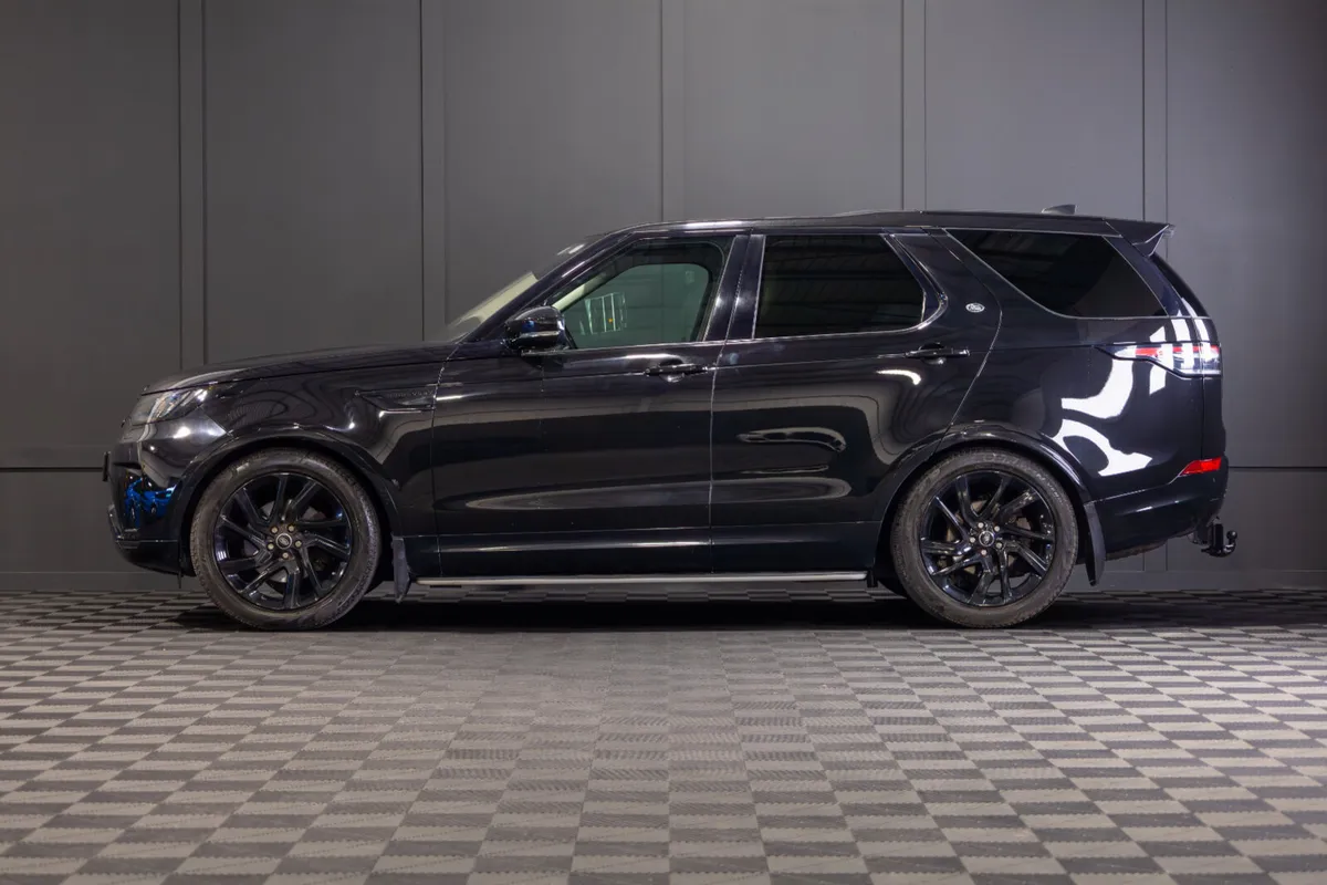 2018 Land Rover Discovery 3.0 2 Seat Commercial - Image 3