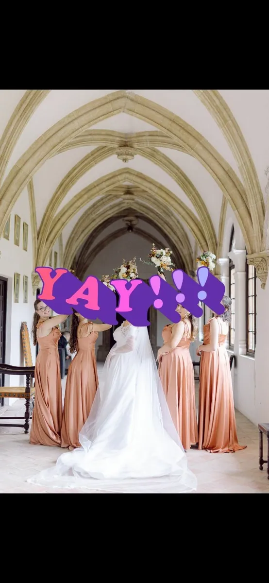 Wedding dress - Image 3