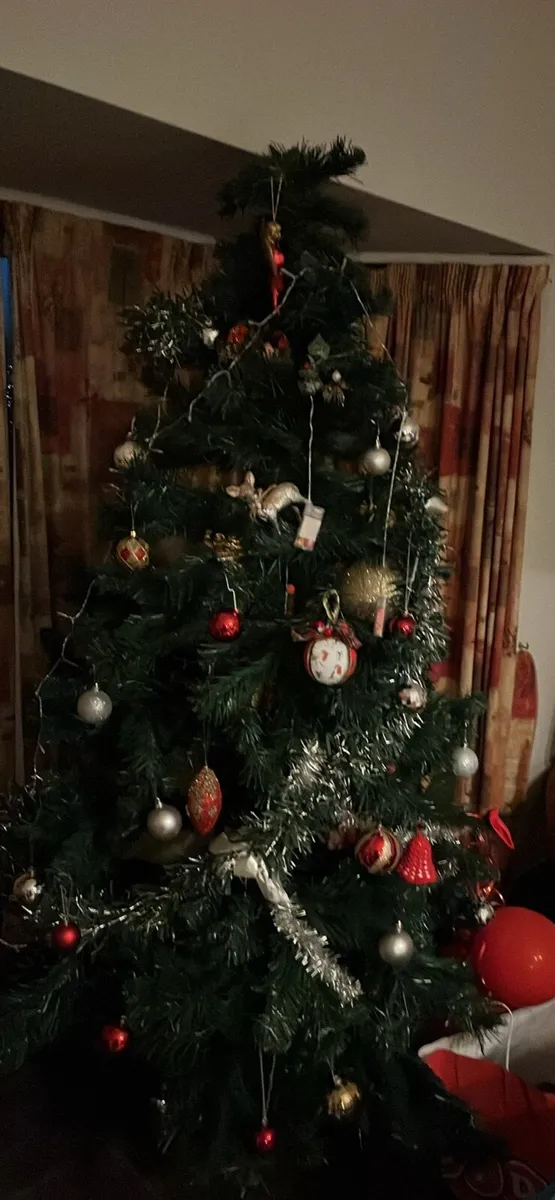 Christmas tree - Image 2