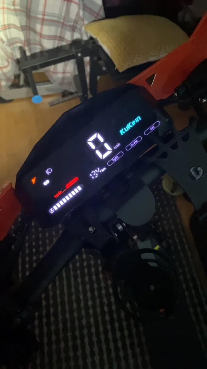 Electric scooter - Image 3