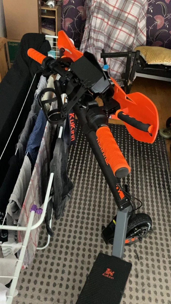 Electric scooter - Image 4