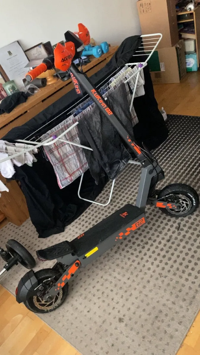 Electric scooter - Image 1