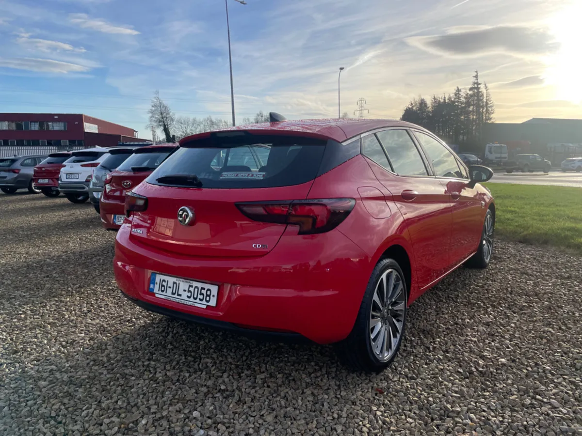 2016 Vauxhall Astra LOW MILES 1.6  SRI NAV 108BHP - Image 4
