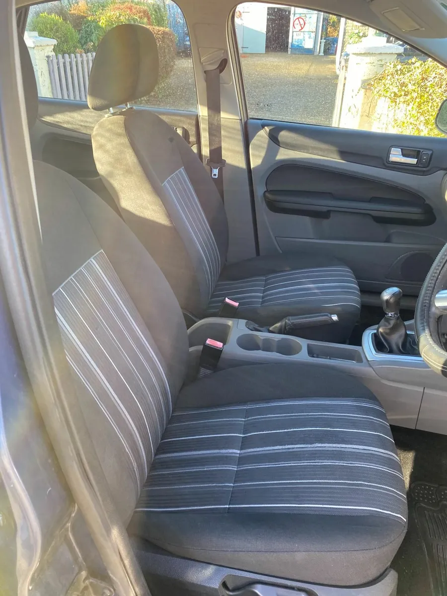 Ford Focus 2008 - Image 3