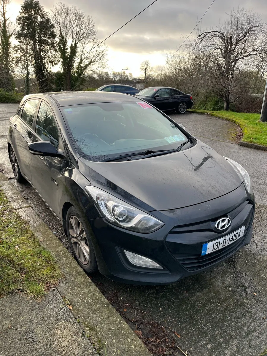 RESERVED - DEPOSIT TAKEN - Hyundai i30 2013 Deluxe - Image 3