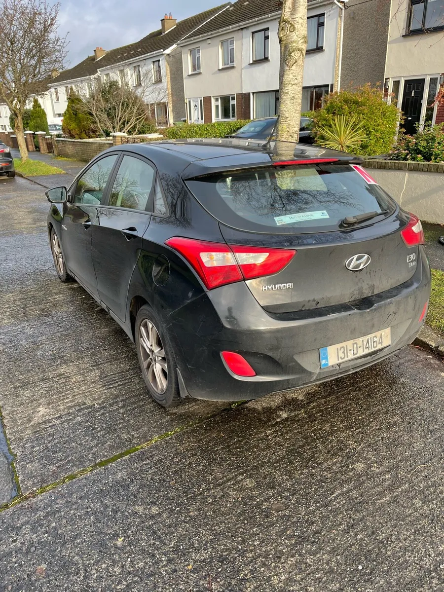 RESERVED - DEPOSIT TAKEN - Hyundai i30 2013 Deluxe - Image 4