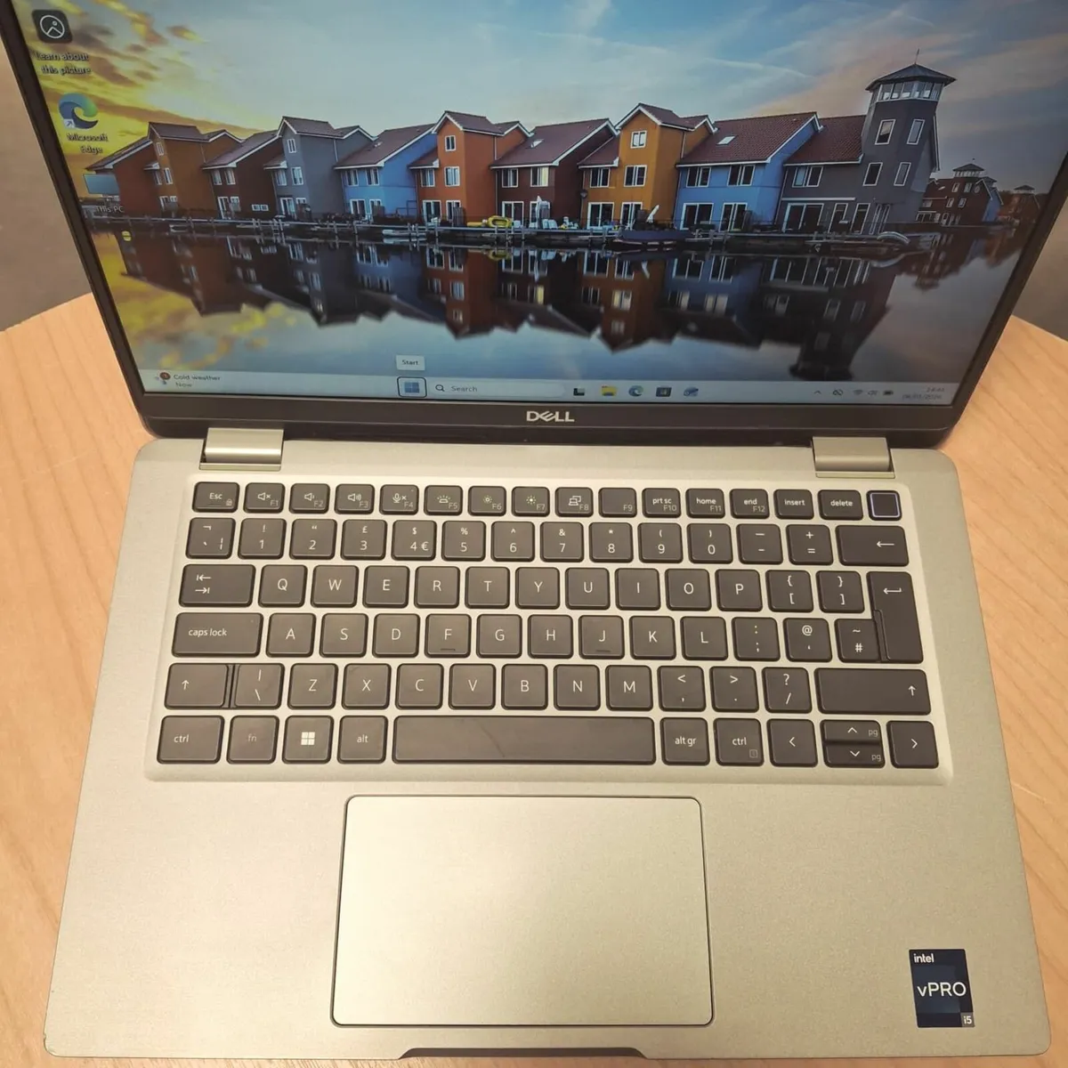 Dell Latitude 5330 | i5-1245U | 16GB RAM | SKU 666 - Image 1