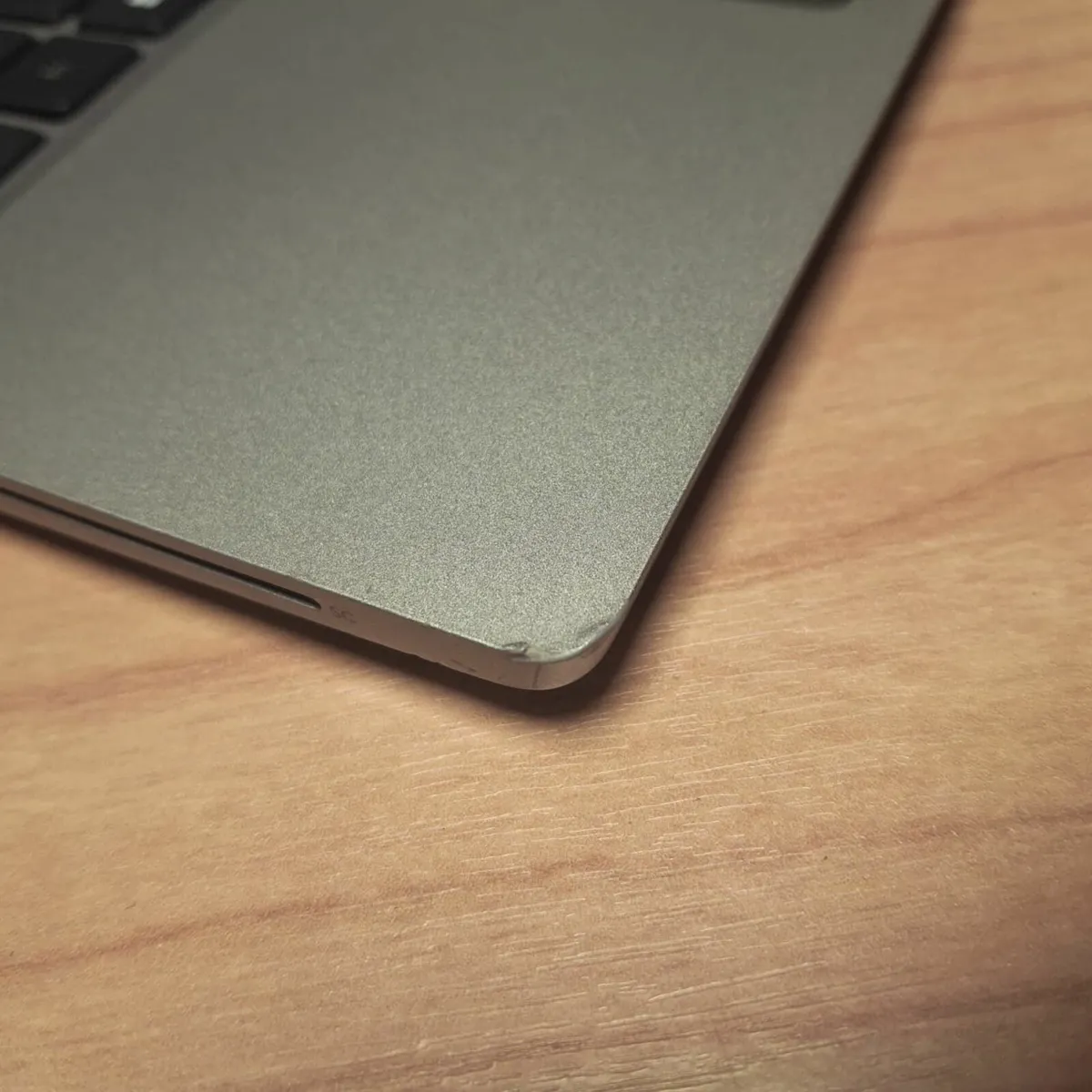 Dell Latitude 5330 | i5-1245U | 16GB RAM | SKU 666 - Image 3