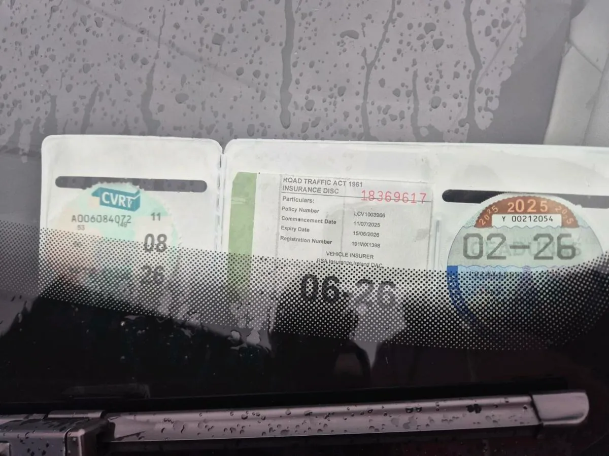 191 VW Caddy Van - Image 2