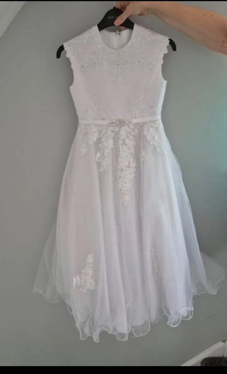 Communion dress - Image 2