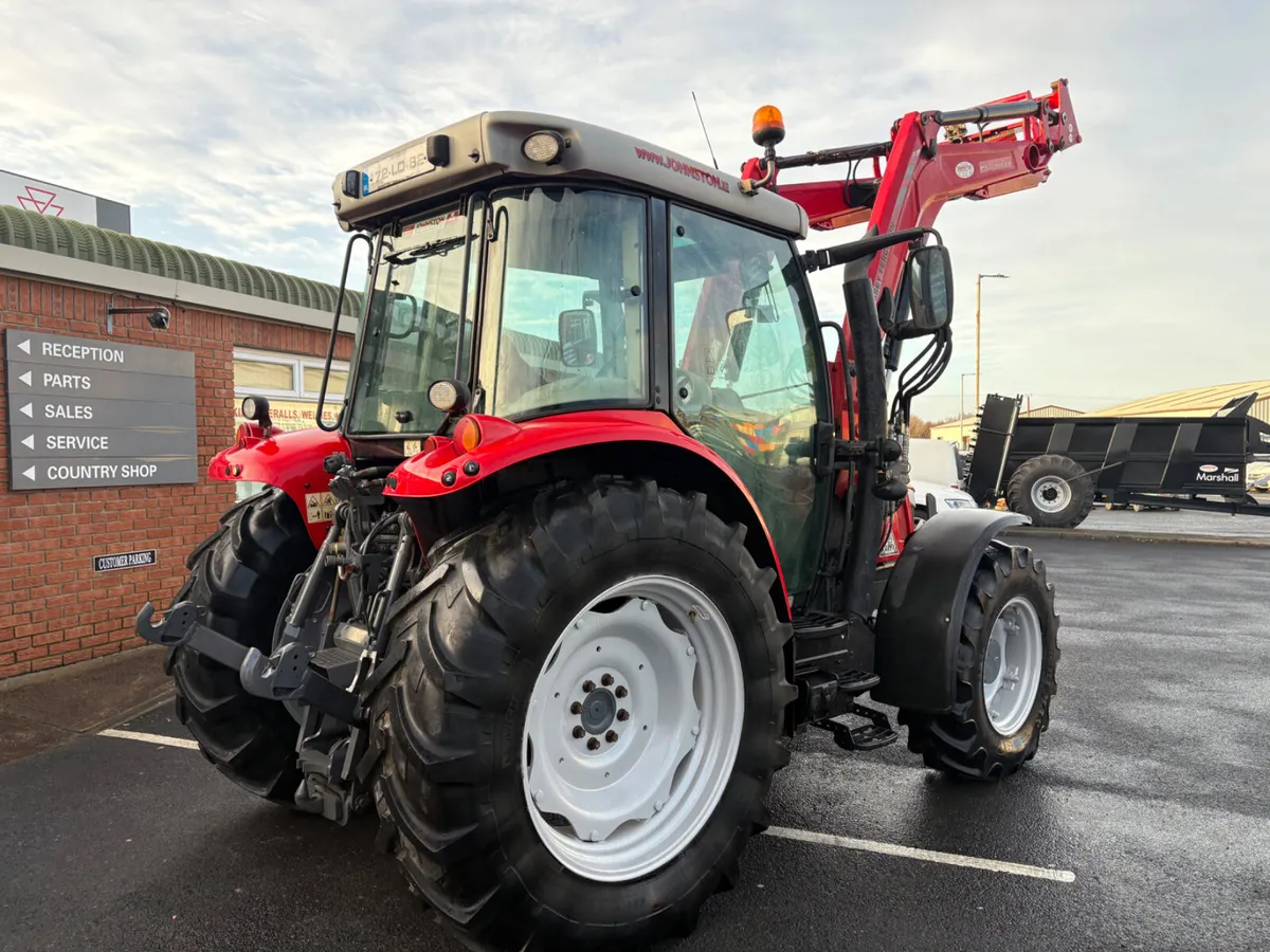 2017 Massey Ferguson 5610 - Image 3