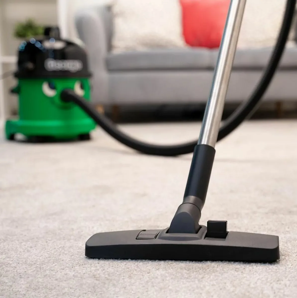 Numatic George GVE370-2 Wet & Dry Vacuum, 15L - Image 4