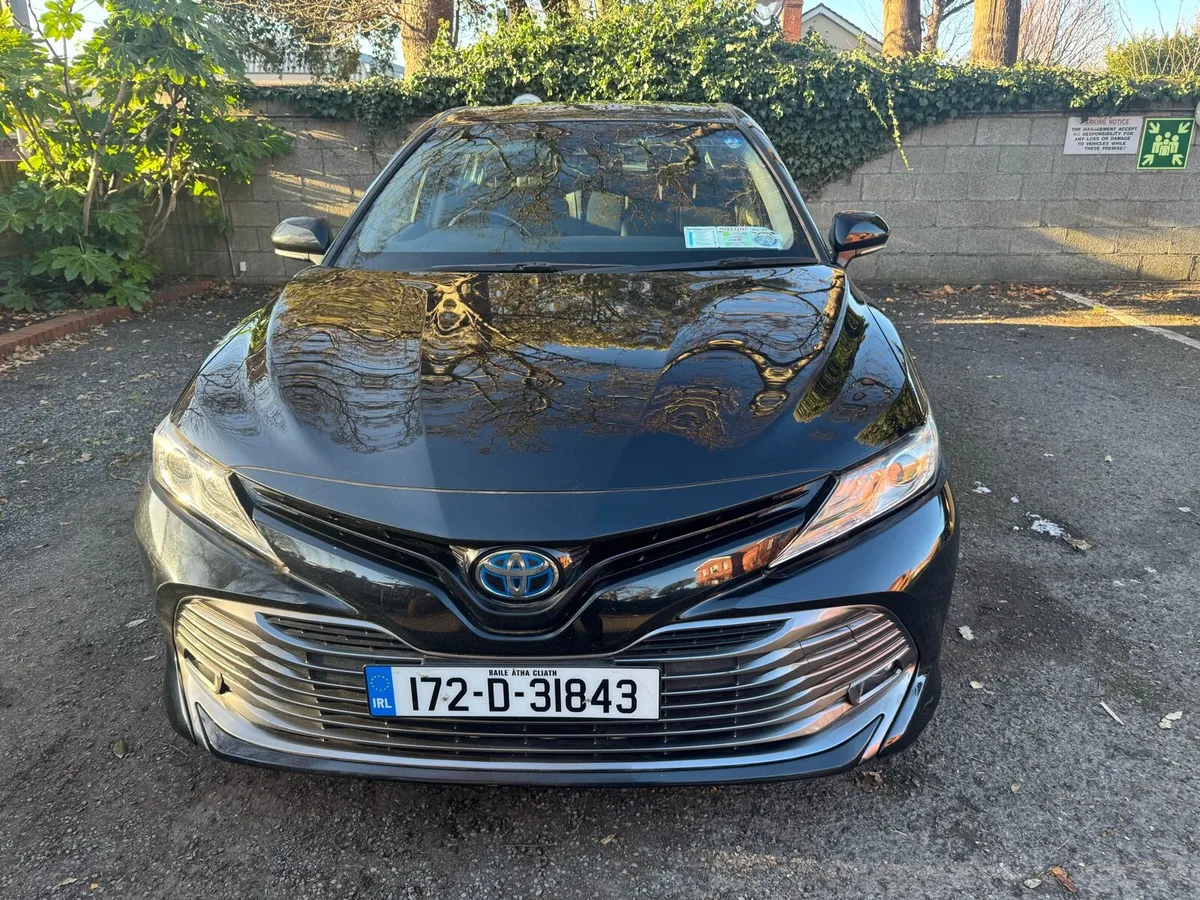 Toyota Camry - Image 1