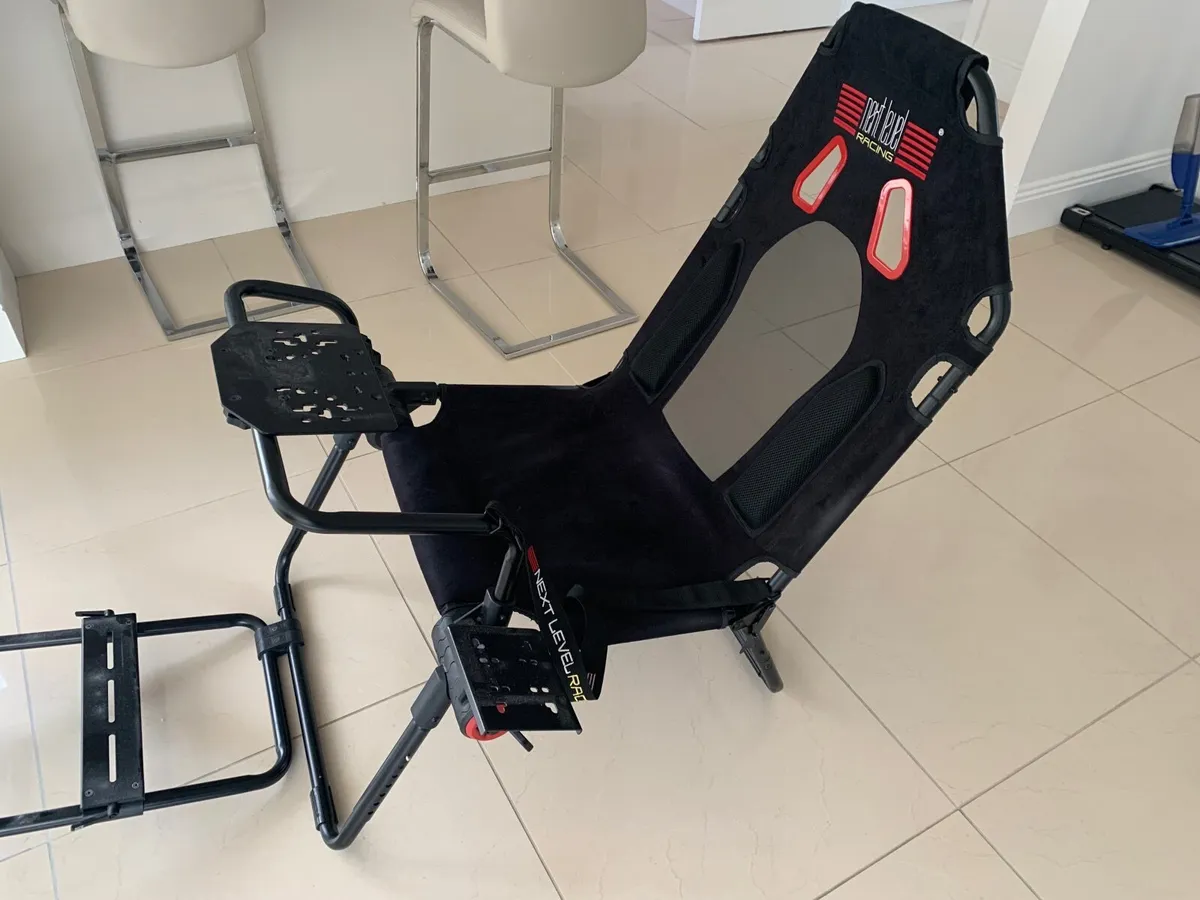 Racing Car seat - Image 1