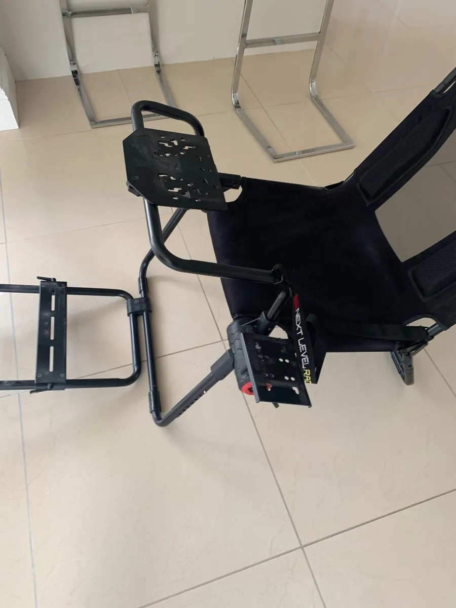 Racing Car seat - Image 4