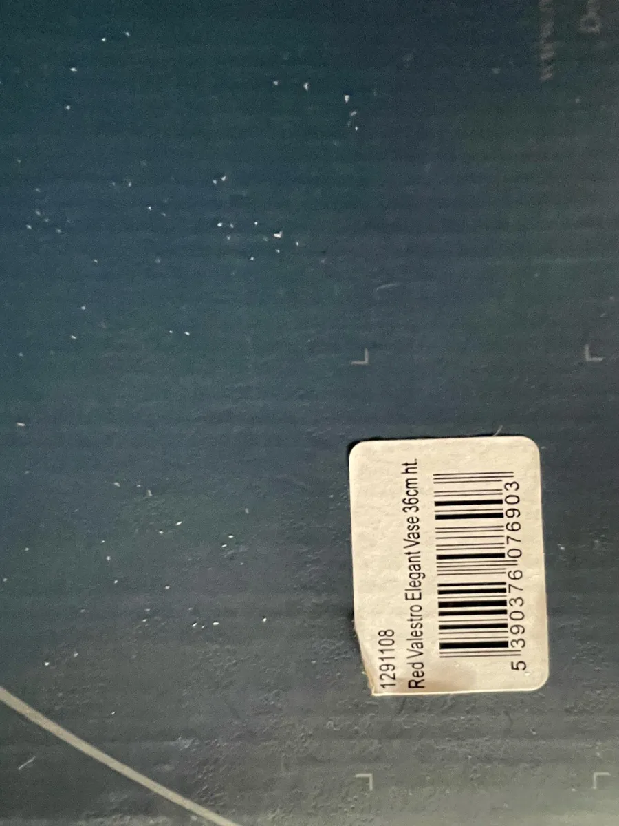 Newgrange vase - Image 4