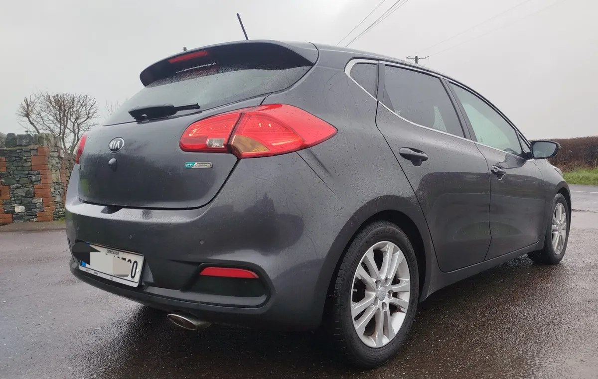 Kia Ceed 2015 - Image 4