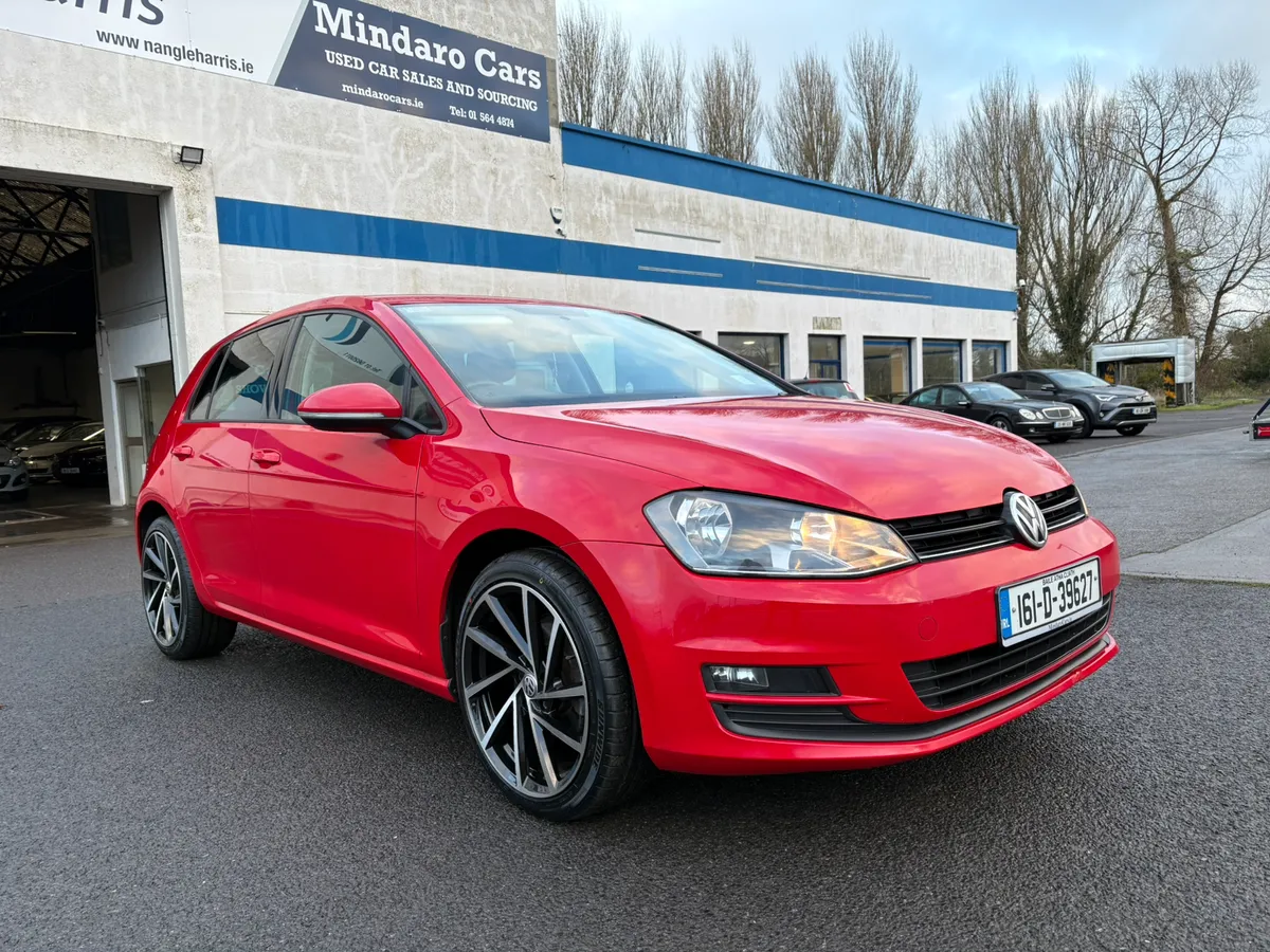 Volkswagen Golf 2016//PETROL//EXCELLENT CONDTION - Image 1